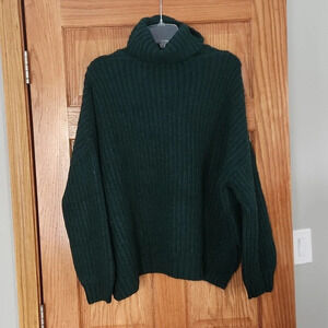 Splendid, oversized,  knit, sweater size Medium